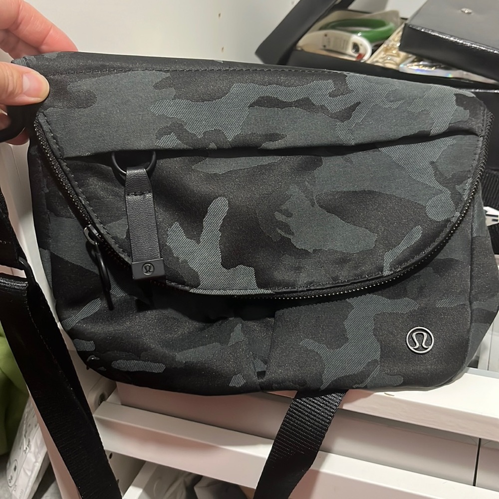 Lululemon All Night Festival Bag *5L Jacquard Camo Cotton Obsidian / Black
